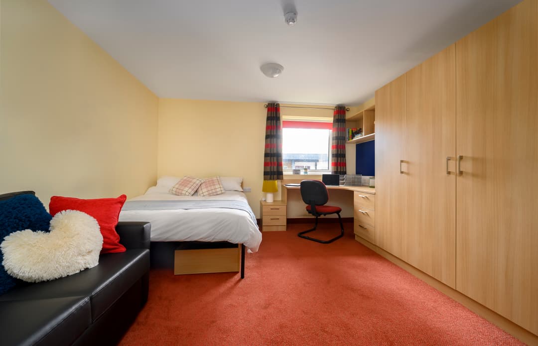 4 Bed Classic gallery image 3